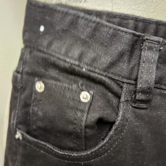 Black straight leg highwaist jeans - Picture 3 of 7
